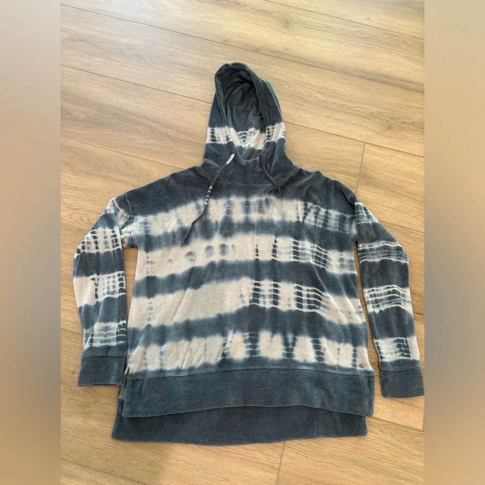 American Eagle Tie Dye Hoodie - Picture 1 of 3